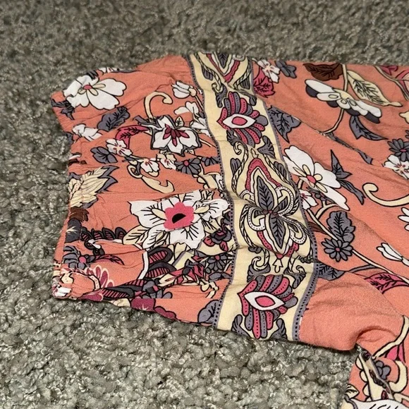 Floral Orange/Peach Popover Top (1XL) - Picture 4 of 7